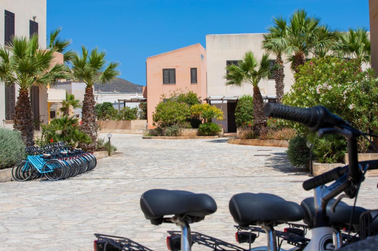 Apart-hotel Elimi - In